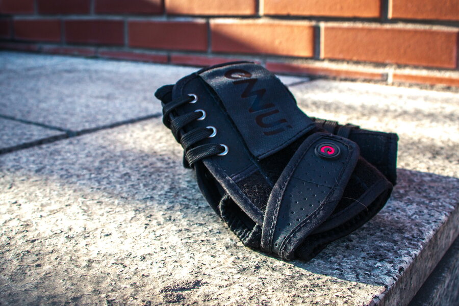 ENNUI CITY WRIST GUARD