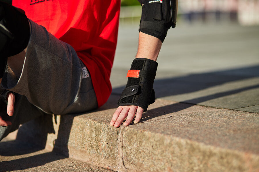 ENNUI ST EVO WRIST GUARD