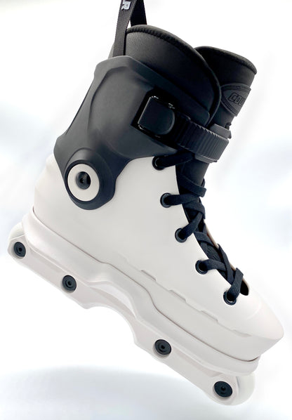 COUGAR SKATES 7003 WHITE/BLACK