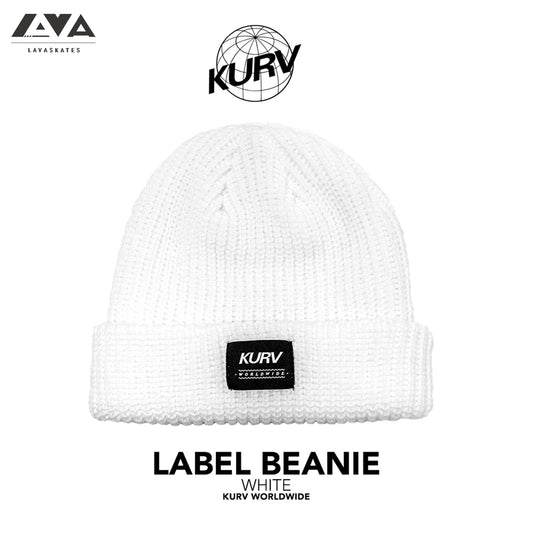 KURV LABEL BEANIE WHITE